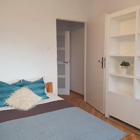 Apartament Przy Plazy - Bitwy Pod Plowcami 6 * Sopot