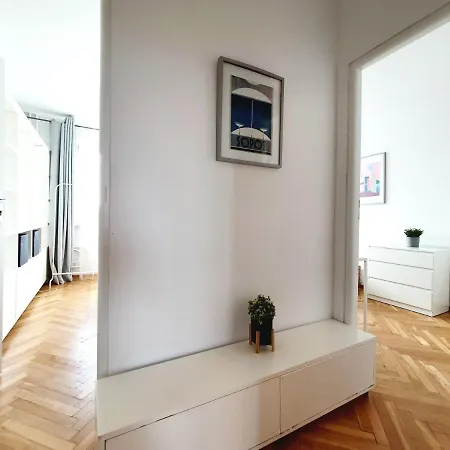 Apartament Przy Plazy - Bitwy Pod Plowcami 6 Apartamento *